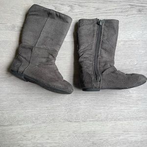 Gray boots